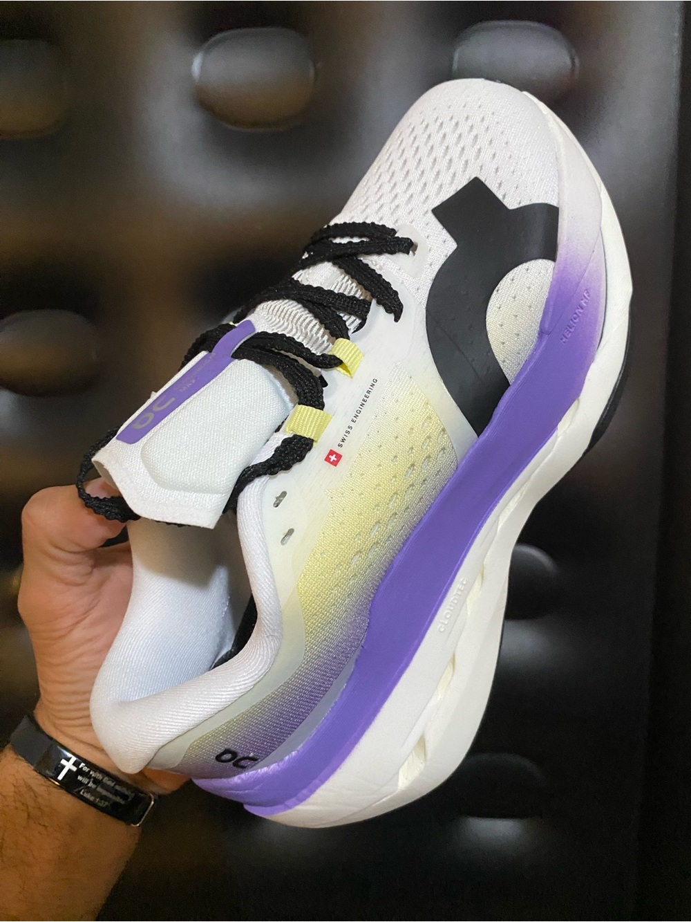 On cloudboom max men’s Running Shoe - White & Purple